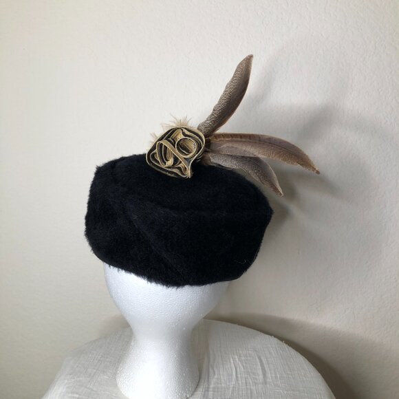LOVELY, Vintage Feathered Pill Box Hat! - Picture 8 of 10